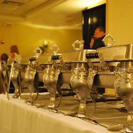 Hilton Garden Inn-Newburgh/Stewart Airport Ресторант снимка
