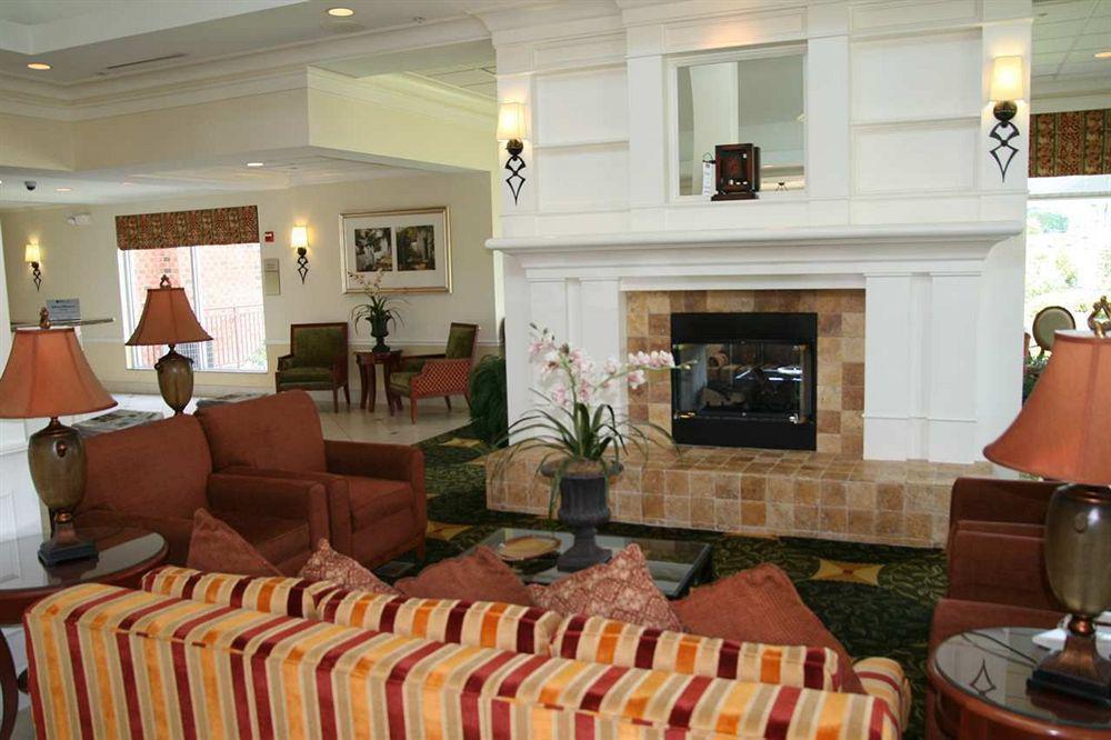 Hilton Garden Inn-Newburgh/Stewart Airport Интериор снимка