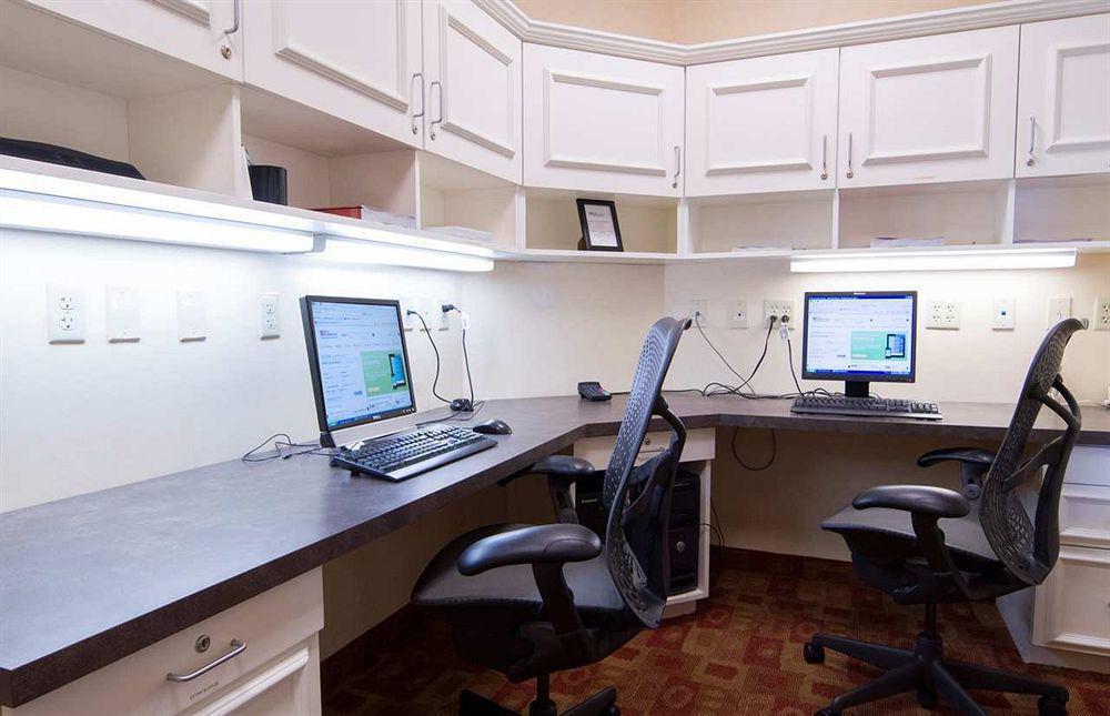 Hilton Garden Inn-Newburgh/Stewart Airport Екстериор снимка